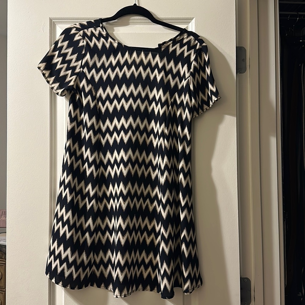 Flowy knee high dress